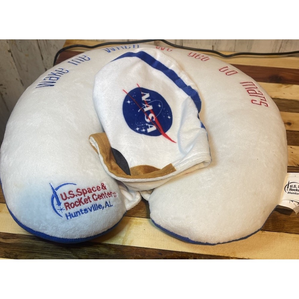 Nasa Astronaut Snuggle Pillow/Hoodie Us Space Center" Wake Me Up When…"